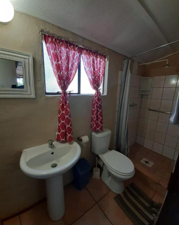 Gallery Inn Bela-Bela Extérieur photo
